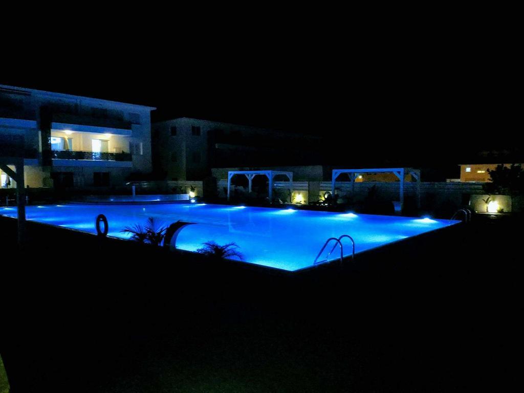 Amigos Apartment Mythical Protaras Eksteriør bilde
